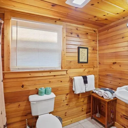 Stunning Mountain Cabin W Hot Tub Gatlinburg Exterior foto